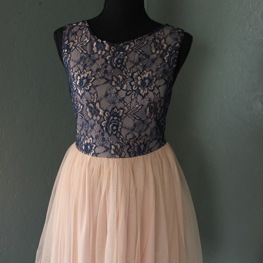 Moon-Dress